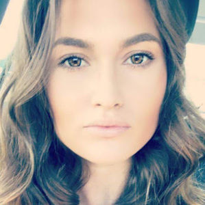 Meet your Posher, Beth